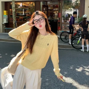 Soft And Supple Women's Autumn/Winter Cable Knit Sweater High-End Feel 2024 New Style Knitted Top Inner Layer